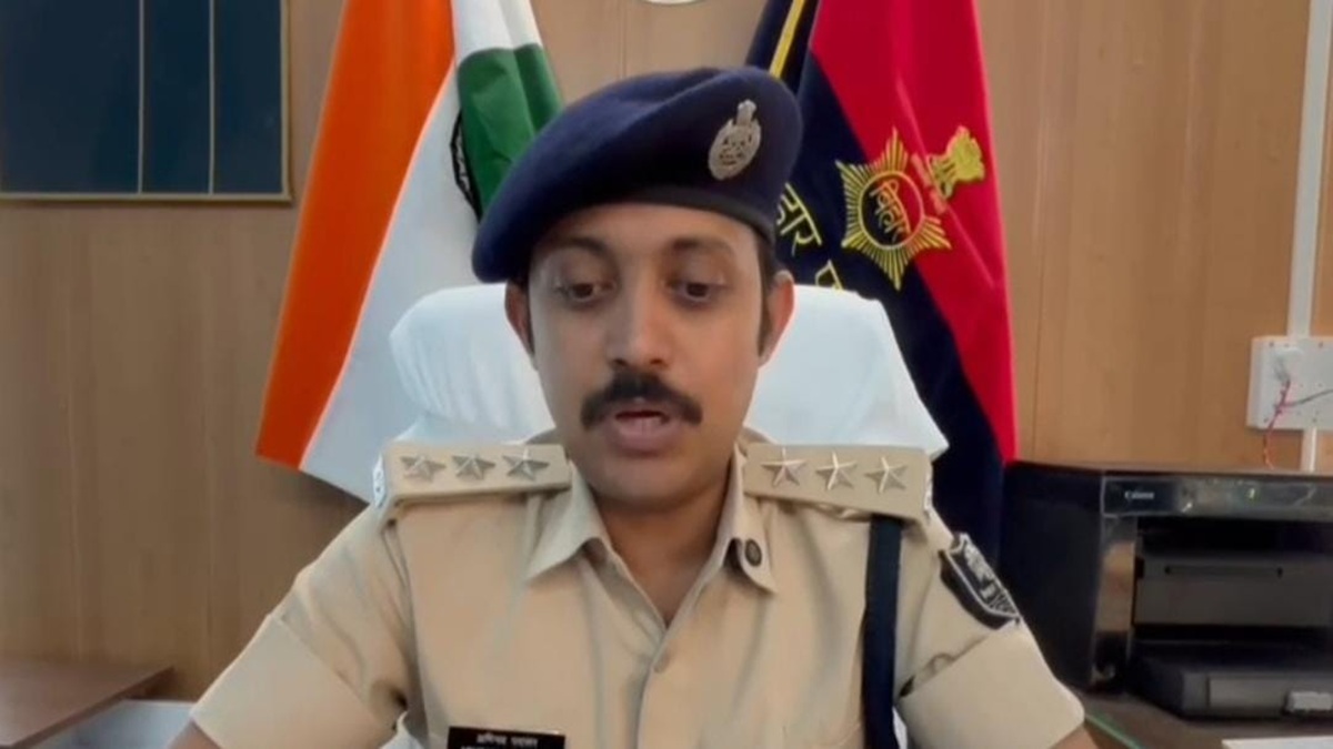 Cyber Fraud : फेक फेसबुक अकाउंट बना कर साइबर ठगी, मोतिहारी एसपी के नाम पर पैसे की मांग, मामला दर्ज