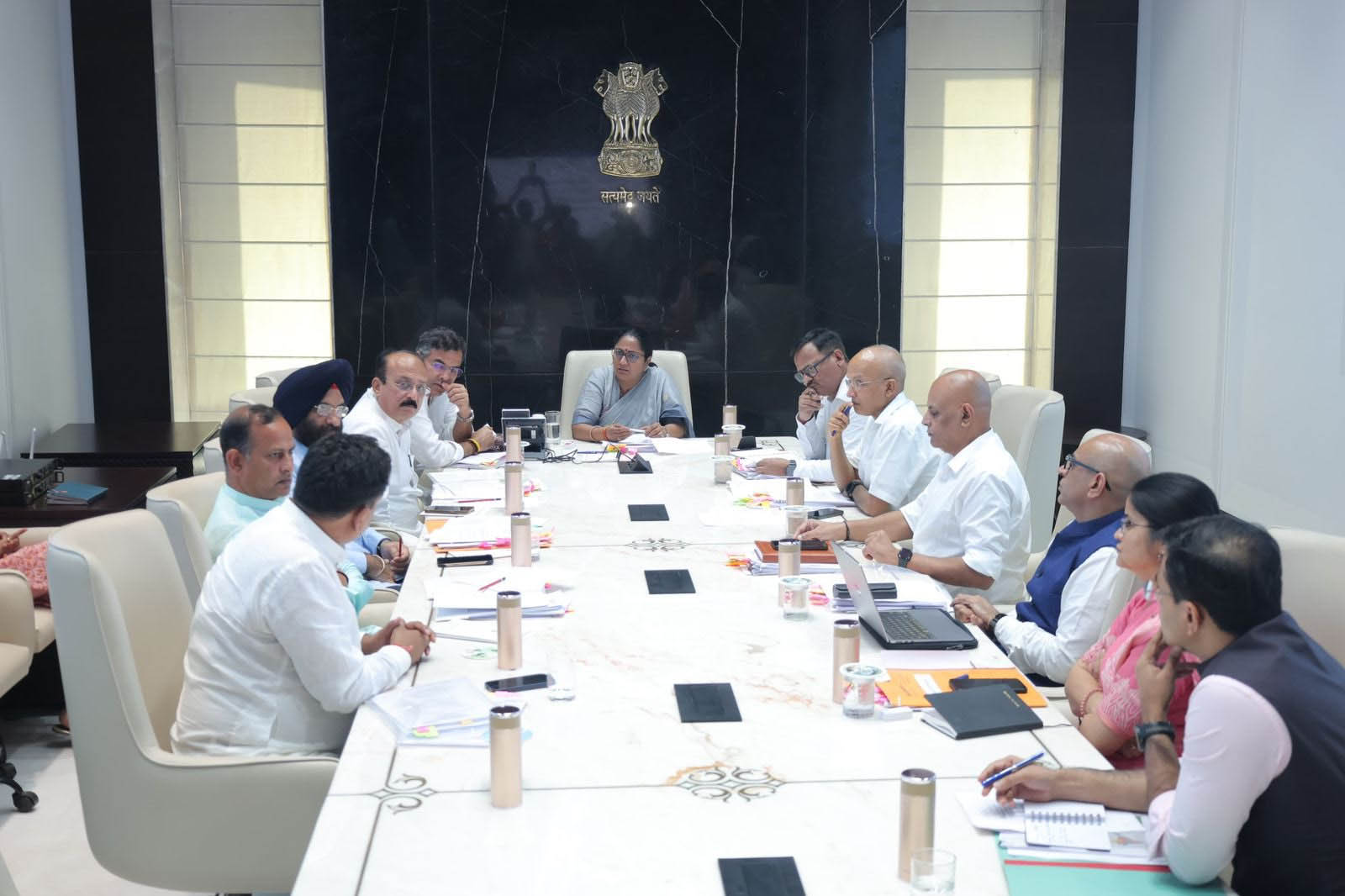 दिल्ली में प्राइवेट स्कूल अब फीस को लेकर नहीं कर पाएंगे मनमानी, दिल्ली कैबिनेट ने अध्यादेश को दी मंजूरी