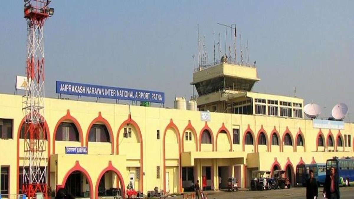 Patna Airport : नई उड़ानों का आगाज, एयर इंडिया एक्सप्रेस ने हैदराबाद और गुवाहाटी के लिए शुरू की नई फ्लाइटें