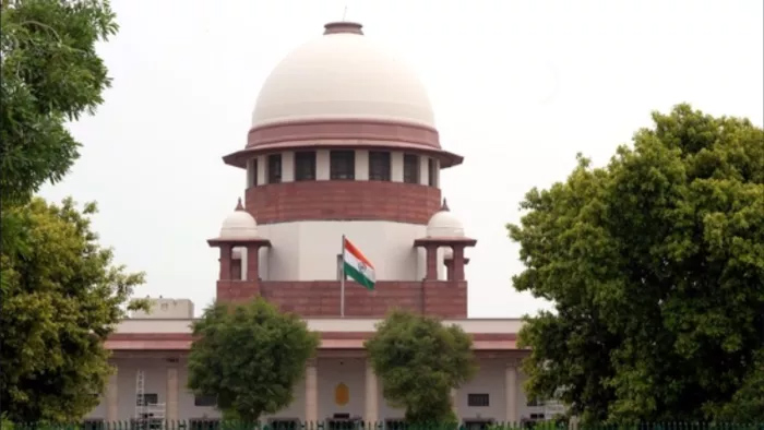 फर्जी मुठभेड़ पर सुप्रीम कोर्ट सख्त, कहा- ‘पुलिस का सादे कपड़ों में गोली चलाना अधिकारिक कर्तव्य नहीं’