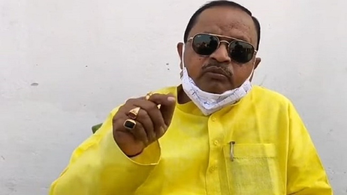 लालू यादव पर अंबेडकर अपमान विवाद, बचाव में दिखे JDU विधायक गोपाल मंडल, कहा- दलितों के मसीहा हैं लालू