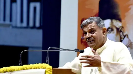 आपातकाल के 50 वर्ष पूरे होने पर RSS की मांग, कहा- संविधान की प्रस्तावना में जोड़े गए ‘धर्मनिरपेक्ष’, ‘समाजवादी’ शब्दों की समीक्षा होनी चाहिए