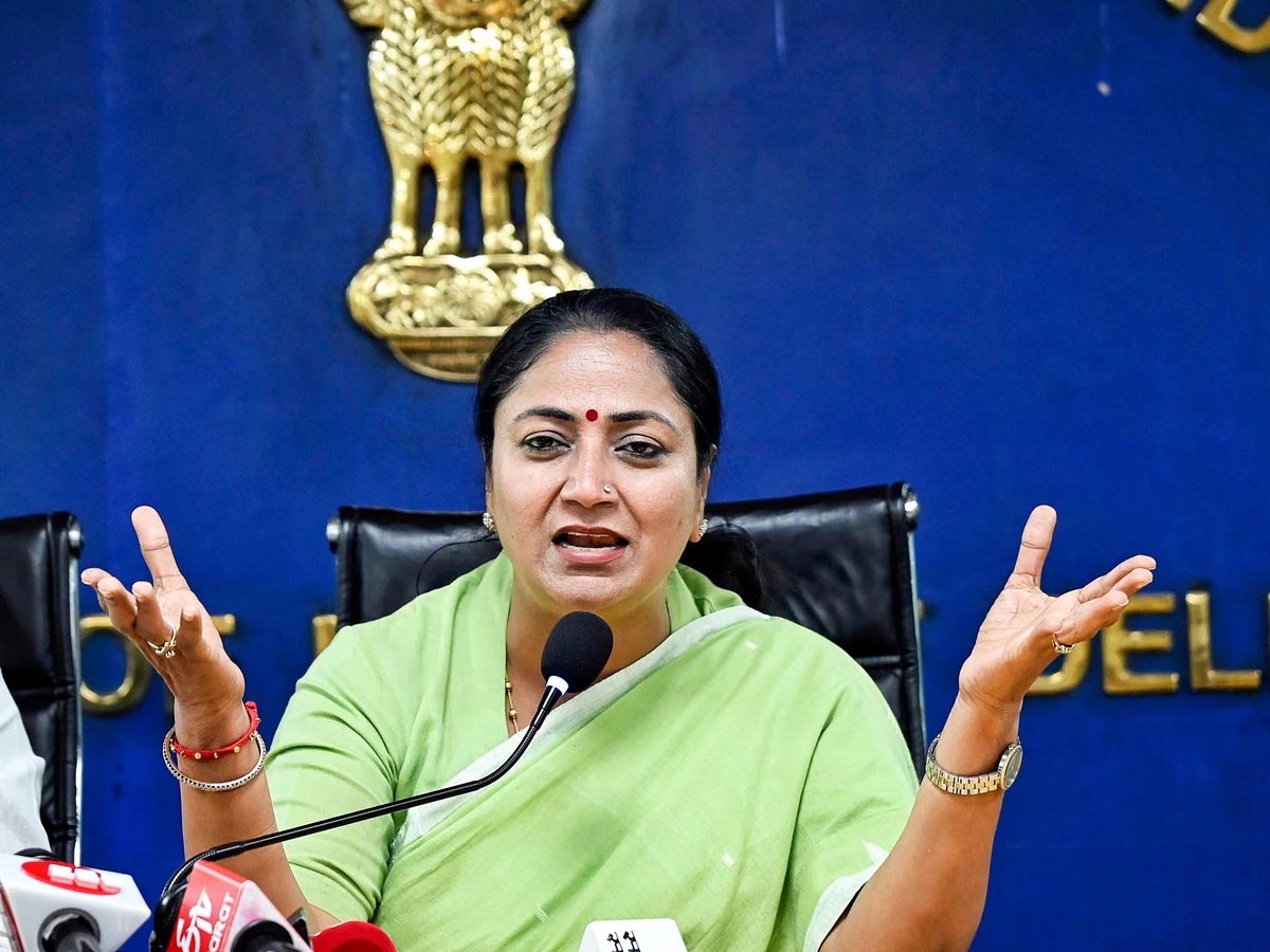 रेखा सरकार ने अस्पतालों को लेकर लिया बड़ा फैसला, 11 सरकारी अस्पतालों को PPP मॉडल पर चलाने की तैयारी
