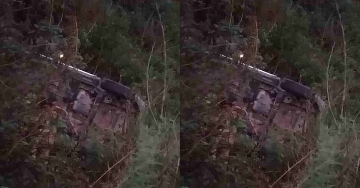 मौत को मातः खाई में जा गिरी चारधाम यात्रा पर जा रहे लोगों की कार, जानिए फिर कैसे बची 5 की जान…