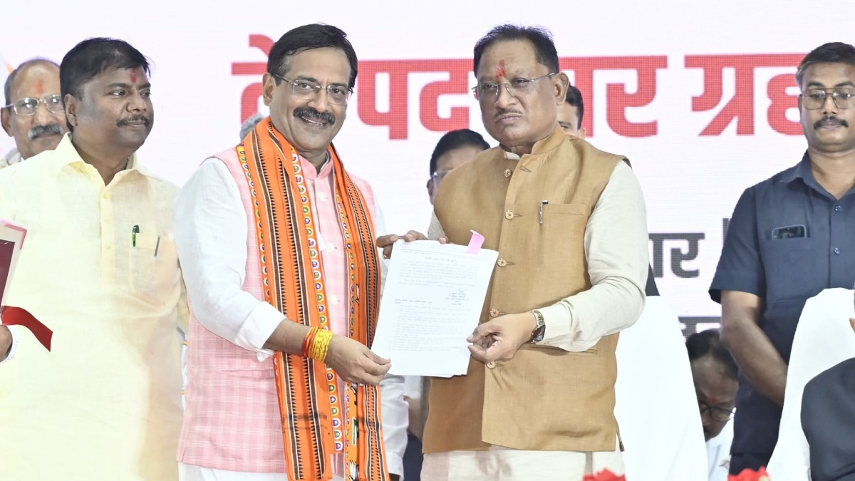 अपेक्स बैंक के अध्यक्ष केदारनाथ गुप्ता ने पदभार किया ग्रहण, CM साय ने कहा- ग्रामीणों को बैंक नहीं जाना पड़ेगा, अब बैंक आएगी उनके पंचायत