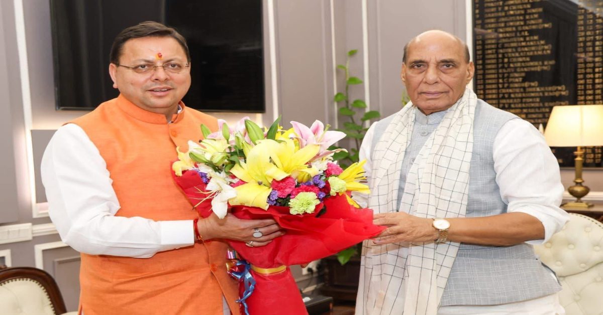केंद्रीय रक्षा मंत्री से मिले सीएम धामी : राज्य के विकास से जुड़े महत्वपूर्ण विषयों पर की चर्चा