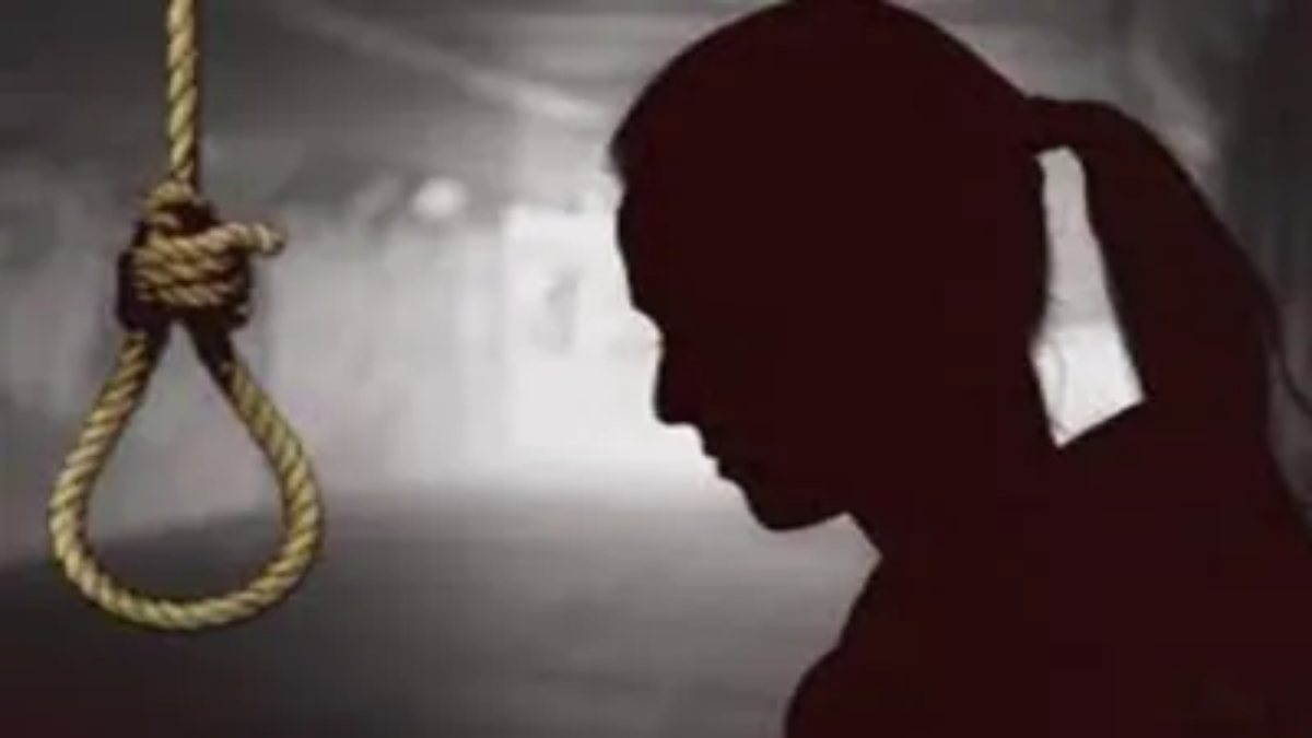 17 साल की लड़की ने किया सुसाइड: फांसी के फंदे पर लटका मिला शव, जांच में जुटी पुलिस 