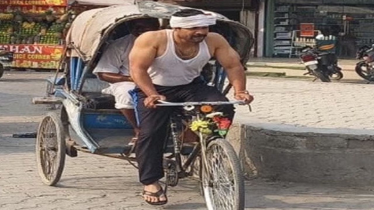 रिक्शा चालक बन SHO  ने जालंधर से पकड़े दो हथियार तस्कर