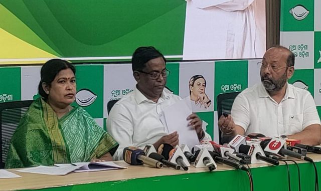 बीजद ने ओडिशा में भाजपा के “डबल इंजन” शासन को बताया “डबल धोखा”