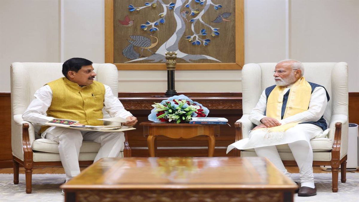 दिल्ली में CM डॉ मोहन ने प्रधानमंत्री मोदी से की मुलाकात, मध्यप्रदेश के महत्वपूर्ण विषयों पर हुई चर्चा 