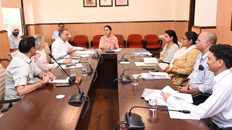 Rajasthan News: राजस्थान में पर्यटन को मिलेगा नया आयाम, उपमुख्यमंत्री दिया कुमारी ने ली अहम समीक्षा बैठक
