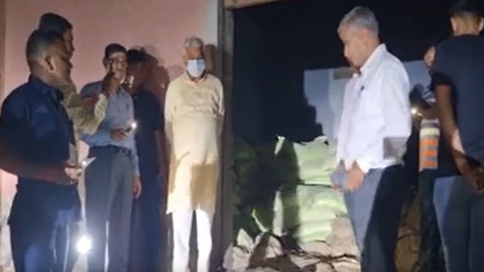 Rajasthan News: नकली खाद-बीज माफियाओं पर बड़ी कार्रवाई, कृषि मंत्री किरोड़ी लाल मीणा के छापे से मचा हड़कंप