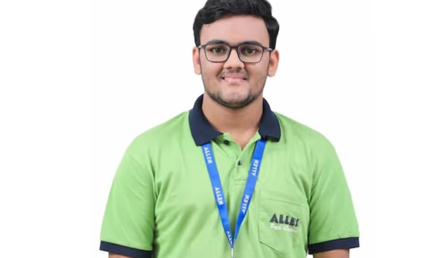 JEE Advanced 2025 Topper: ऑल इंडिया रैंक-1 रजित गुप्ता, पढ़ाई का तरीका जानकर हो जाएंगे हैरान