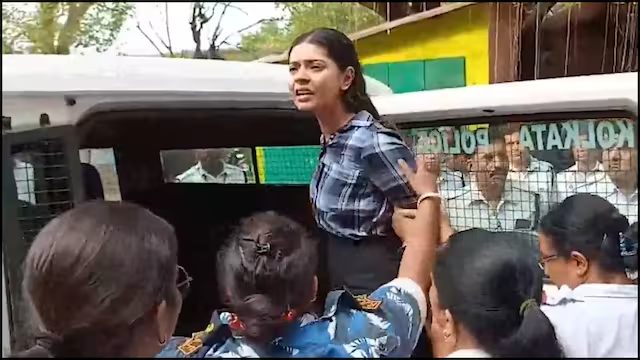 ‘देश के एक वर्ग की भावनाओं को ठेस पहुंचाई है’ : शर्मिष्ठा पनोली की जमानत याचिका ख़ारिज करते हुए कलकत्ता हाईकोर्ट