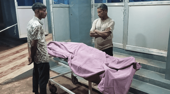 Bihar News: शादी समारोह में भोजन करने के दौरान वज्रपात की चपेट में आने से एक युवक की मौत, 3 घायल