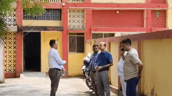 Bihar News: कटिहार में लोक शिकायत पदाधिकारी श्वेता मिश्रा के ठिकानों पर विजिलेंस की छापेमारी, जानें पूरा मामला