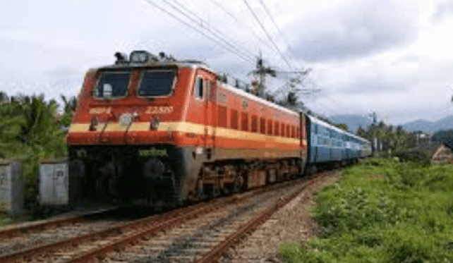 Bihar News: आरा-सासाराम रेलखंड पर स्थित बिक्रमगंज स्टेशन एवं सझौली हाल्ट पर 01-01 जोड़ी ट्रेनों का होगा ठहराव