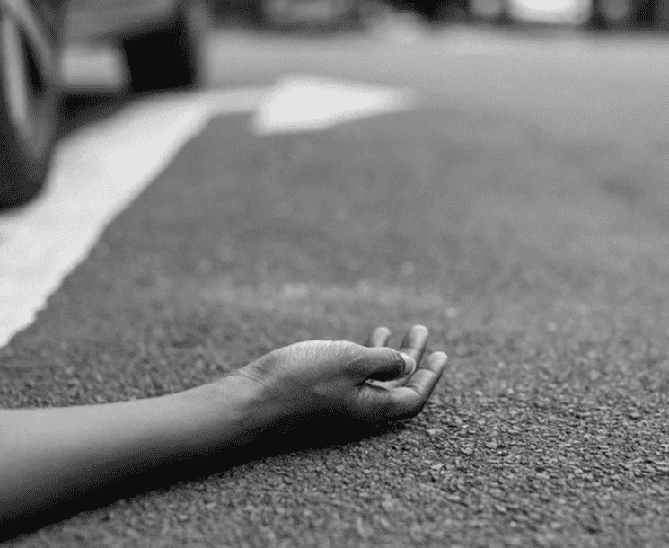 Bihar News: सड़क हादसे में पिकअप वैन पलटी, 2 महिला समेत 5 लोगों की हुई मौत, करीब 20 यात्री हुए घायल