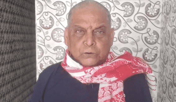 Bihar News: नीरज कुमार ने लालू यादव पर बोला हमला, कहा- ‘बीमार अवस्था में भी राष्ट्रीय अध्यक्ष बनने को बेताब है’