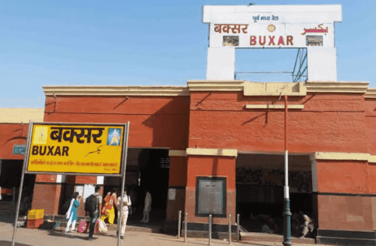Bihar News: अब बक्सर समेत सभी हाल्ट स्टेशनों से मोबाइल पर करें टिकट बुकिंग, UTS ऐप बना सहायक