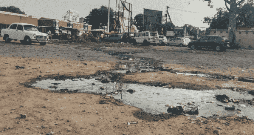 Bihar News: बक्सर रेलवे स्टेशन की बदहाली पर फिर उठा सवाल, विकास बना चुनावी मुद्दा