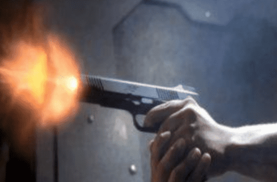 Bihar News: रजिस्ट्री ऑफिस के पास चली गोली, 2 युवक की हालत गंभीर