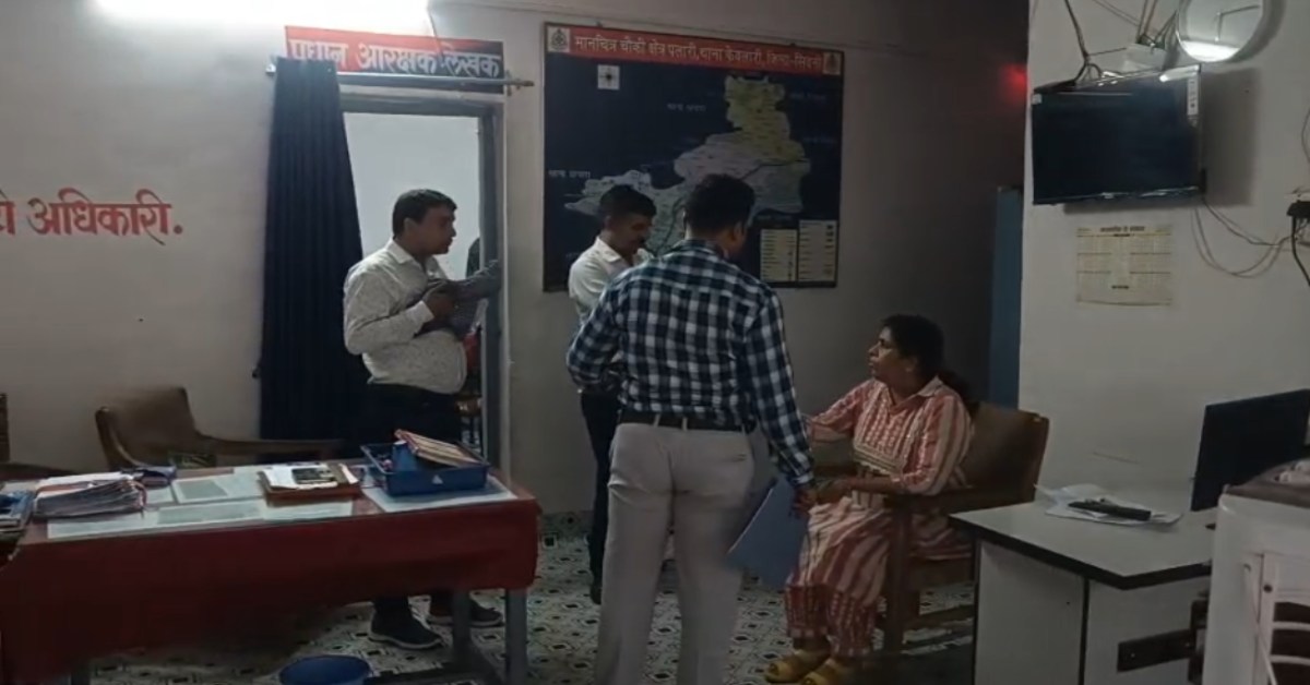 लोकायुक्त के हत्थे चढ़ा चौकी प्रभारी: 6 हजार की रिश्वत लेते रंगे हाथों पकड़ाया, केस को कमजोर करने के बदले मांगी थी घूस