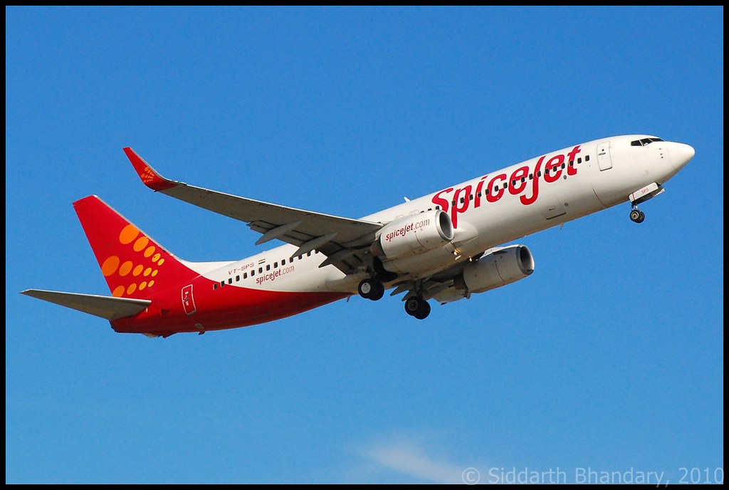 स्पाइसजेट एयरलाइंस ने अमृतसर से दुबई जाने वाली फ्लाइट SG-55 को किया रद्द