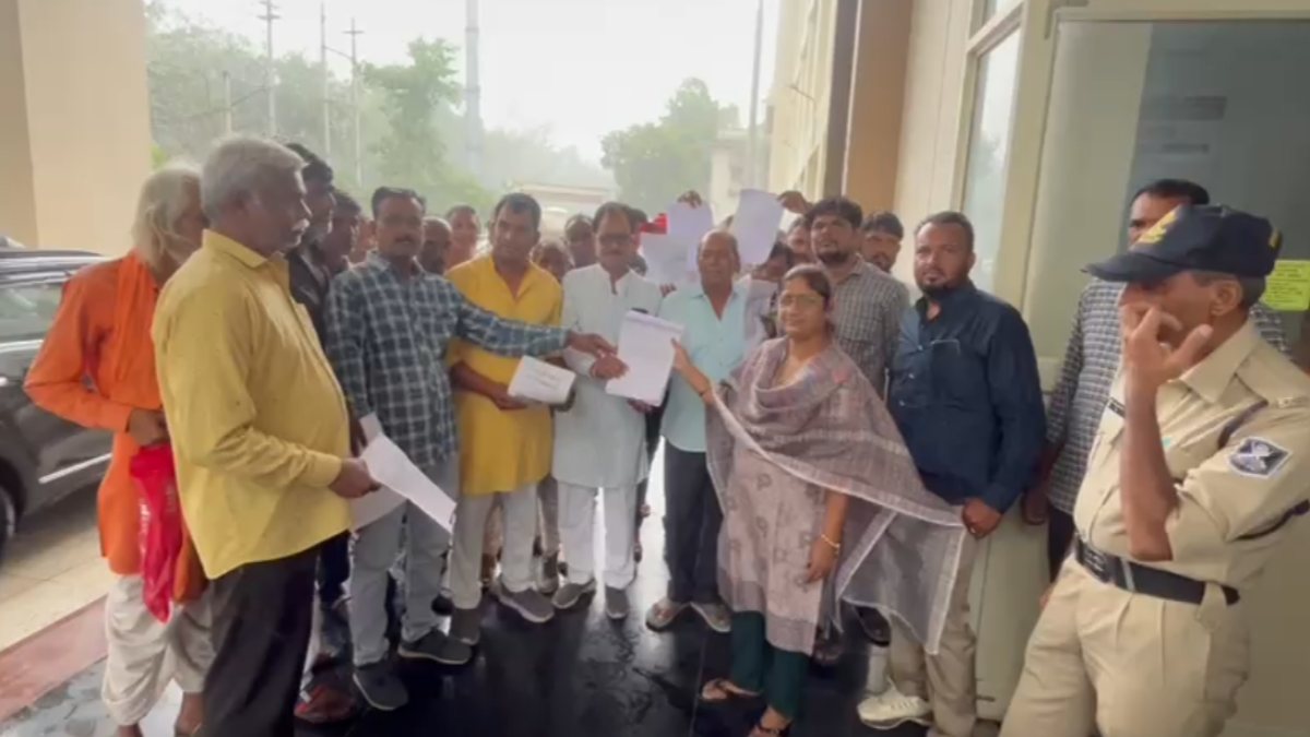 सहकारिता संस्था में बड़ा घोटाला! किसानों को दी गई फर्जी रसीदें, कलेक्टर से न्याय की गुहार