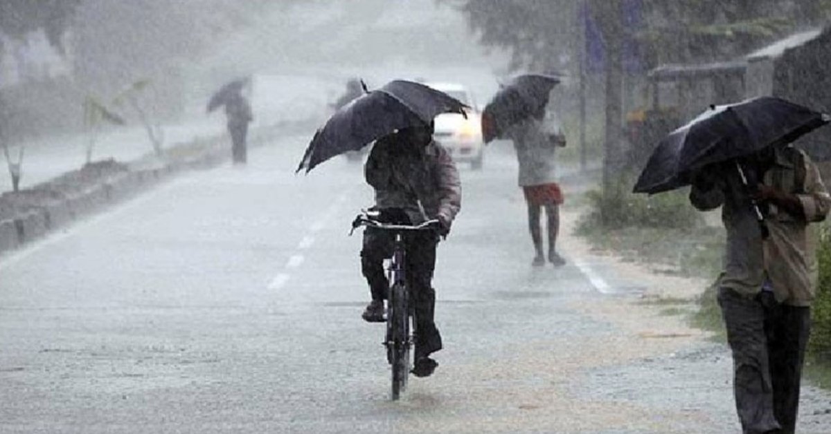 UP Weather Update: गरज-चमक के साथ होगी बारिश, 65 जिलों में अलर्ट जारी, जानें अपने शहर का हाल