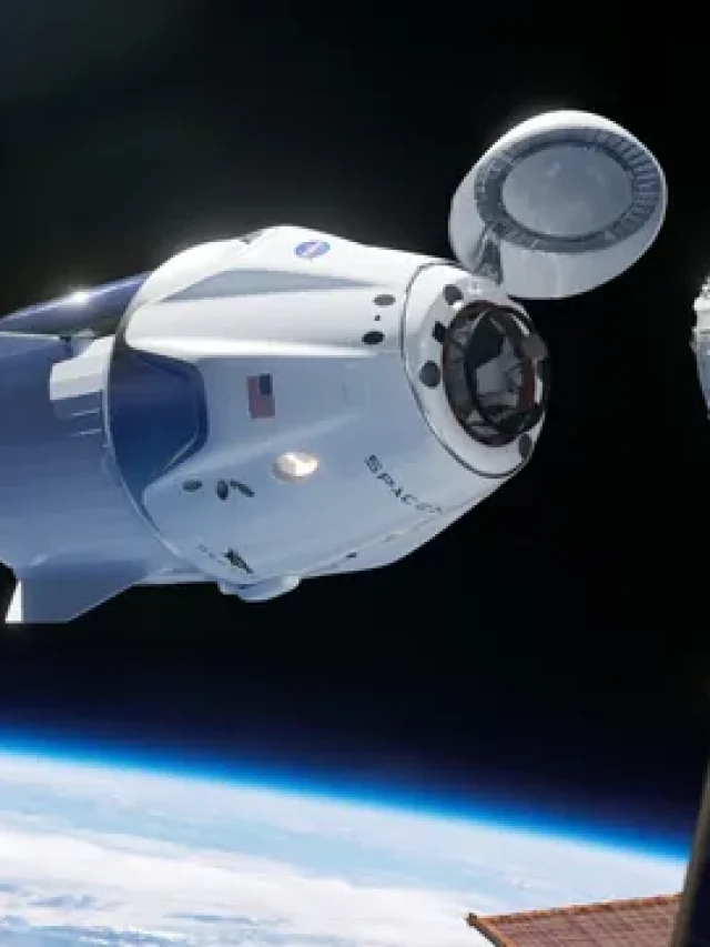 ISRO Axiom-4 Mission: जानिये कौन हैं शुभांशु शुक्ला, जो निकले हैं ऐतिहासिक यात्रा पर