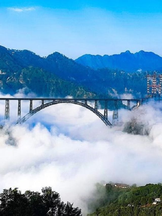 Chenab Bridge: दुनिया का सबसे ऊंचा रेल ब्रिज, जानिये खासियत…