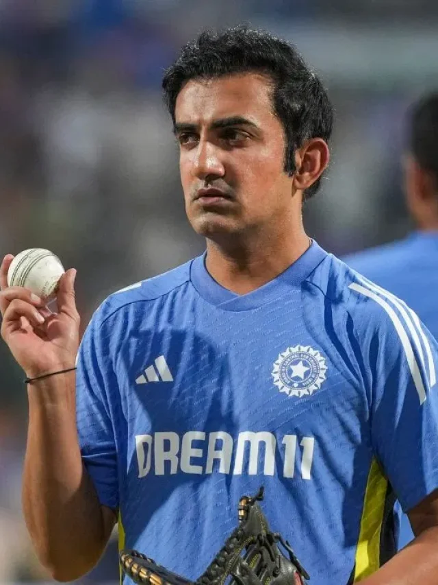 अचानक इंग्लैंड सीरीज छोड़कर क्यों वापस भारत लौटे गौतम गंभीर, बड़ी वजह आई सामने
