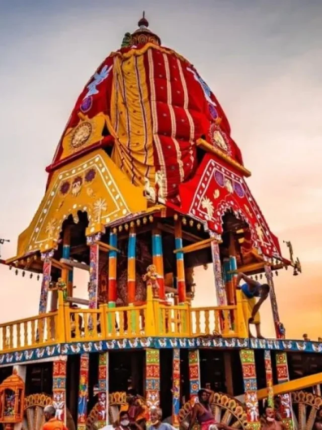 Jagannath Rath Yatra 2025: जानिये कौन बनाते हैं भगवान जगन्नाथ का भव्य रथ…