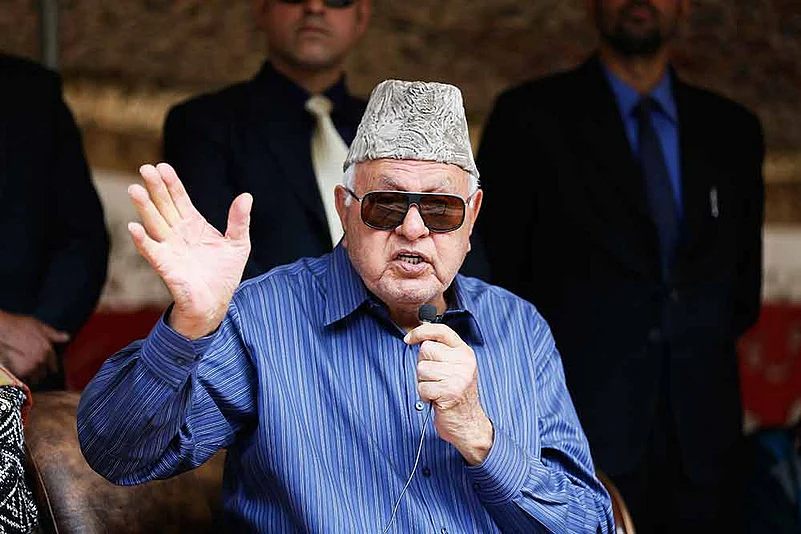 ‘इसलिए नहीं मिल रहा क्योंकि हम मुस्लिम…’ J&K के लिए राज्य के दर्जे की मांग करते हुए फारूक अब्दुल्ला बोले- हमारे सामने पाकिस्तान भी..