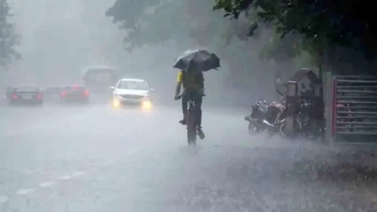 भीषण गर्मी से मिलेगी राहत, बारिश और आंधी का अलर्ट जारी