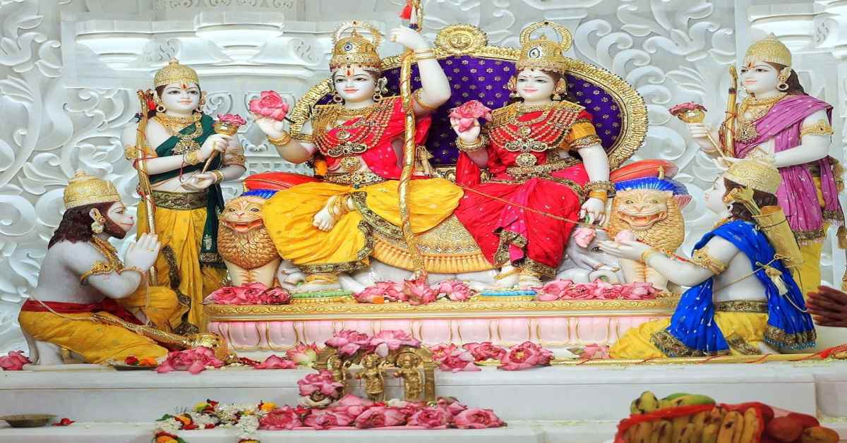 इक बार देखे जी ना भरेगा, सौ बार देखो फिर जी करेगा… अयोध्या राम मंदिर में संपन्न हुई विग्रहों की प्राण-प्रतिष्ठा, श्रीराम दरबार का मनमोहक स्वरूप देख आप भी हो जाएंगे मोहित