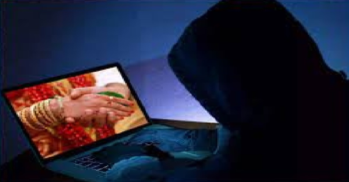 पहले मुलाकात की, फिर बातों में फंसाकर युवती के साथ कर दिया कांड, आरोपी की तलाश में पुलिस