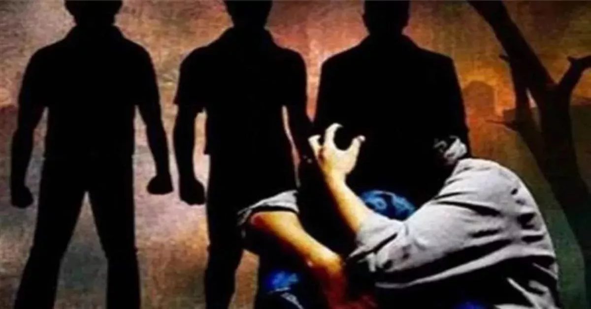 दलित युवक से कुकर्म: बंधक बनाकर युवकों ने किया अप्राकृतिक कृत्य, वीडियो वायरल करने की धमकी देकर…