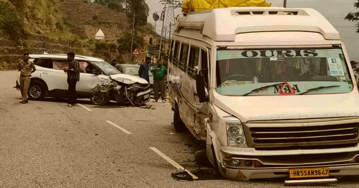 चारधाम में मौत से सामनाः टैंपो-ट्रैवलर और कार के बीच जोरदार भिड़ंत, 7 गंभीर घायल, 3 की…