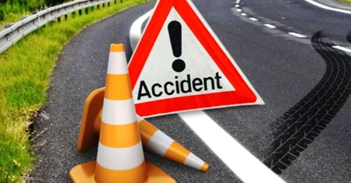 रफ्तार का कहरः पिकअप और बाइक के बीच जोरदार भिड़ंत, 2 युवकों की गई जान, मंजर देख सहम उठे लोग