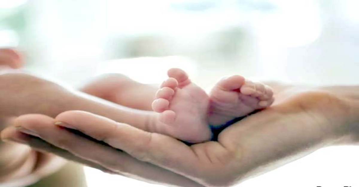 मौत के बाद जागा ‘मुर्दा सिस्टम’: डॉक्टर की लापरवाही जच्चा-बच्चा के लिए बनी काल, अस्पताल सील, जिम्मेदारों को जान जाने का ही इंतजार था?