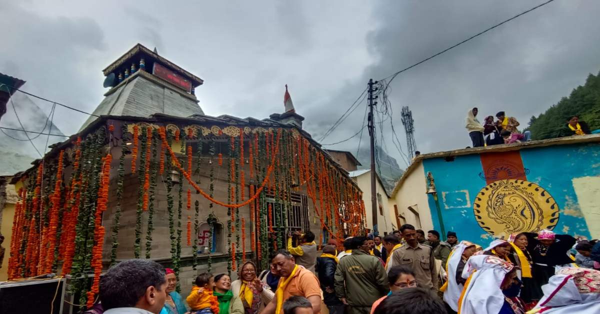 श्री घंटाकर्ण महावीर मंदिर के खुले कपाट, पुराने मंदिर से मुख्य मंदिर में विराजित हुए भगवान विश्वकर्मा