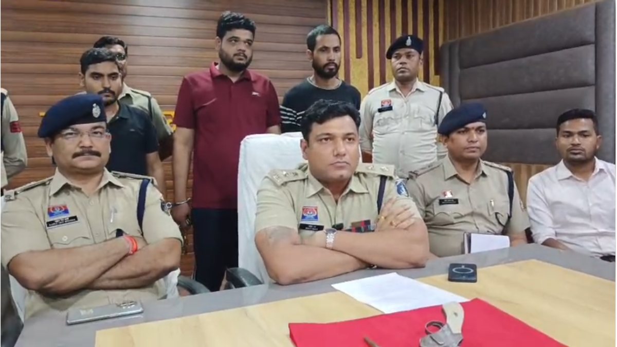 अवैध रेत खनन में गोलीकांड मामला : पुलिस ने 3 आरोपियों को MP से किया गिरफ्तार, देसी कट्टे समेत जिंदा कारतूस जब्त…