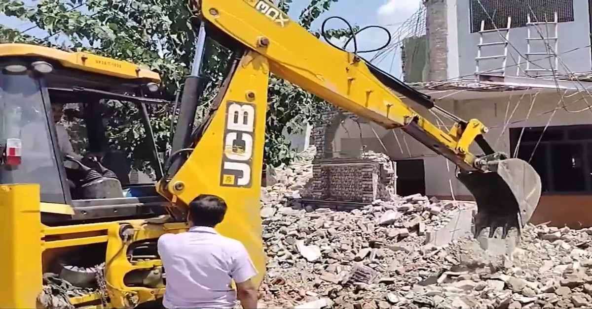 नगर पालिका की जगह पर मस्जिद का निर्माण : सीओ बोले- 25 प्रतिशत को हटा लिया गया है, बाकी नहीं हटा तो JCB से हम सहयोग करेंगे