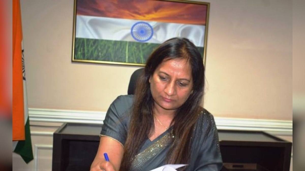 IAS के गनमैन ने युवक को मारी गोली, प्लॉट में मिट्टी भराई को लेकर हुआ विवाद