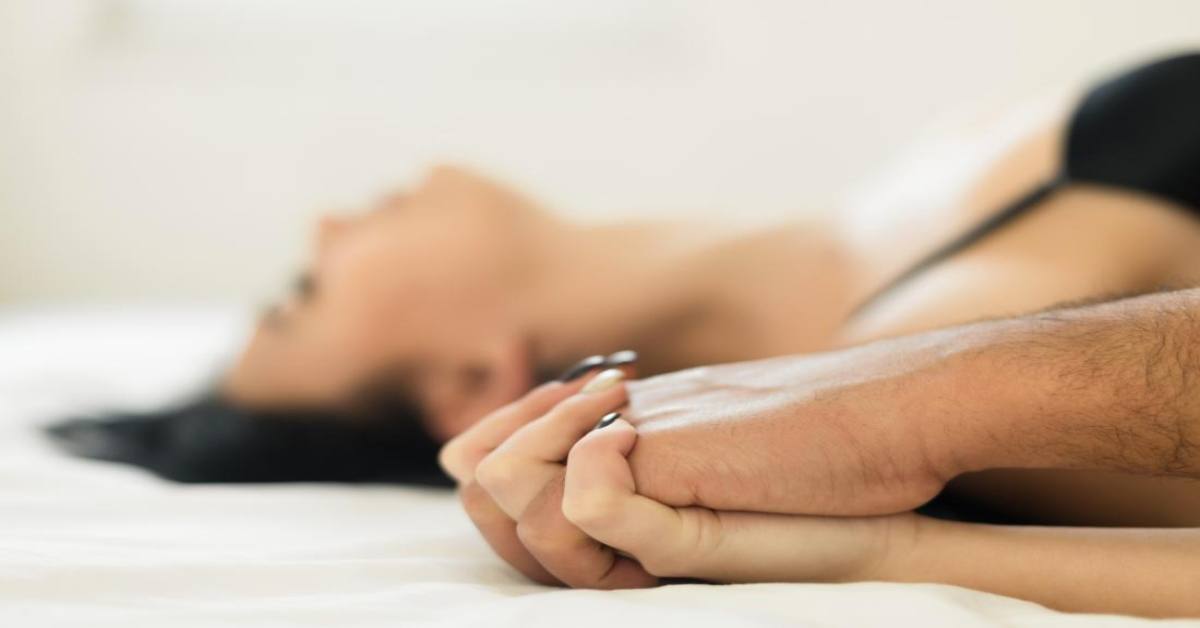Sex Racket: होटल में जिस्म का बाजार, बंद कमरे में लग रही थी हुस्न की बोली, सर्विस दे रही 3 लड़कियां समेत 6 गिरफ्तार