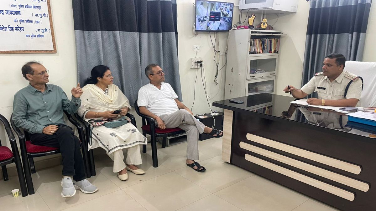 कांग्रेस के पूर्व विधायक शैलेष पांडे को मिली धमकी, कॉलर ने कहा- मंजू पांडेय को समझा देना 20 लाख दे दे, वरना बेटी को कर लूंगा अगवा