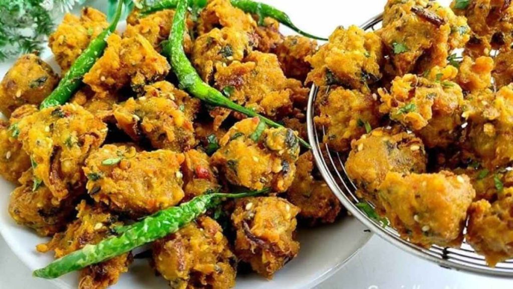 Crispy Poha Pakora Recipe