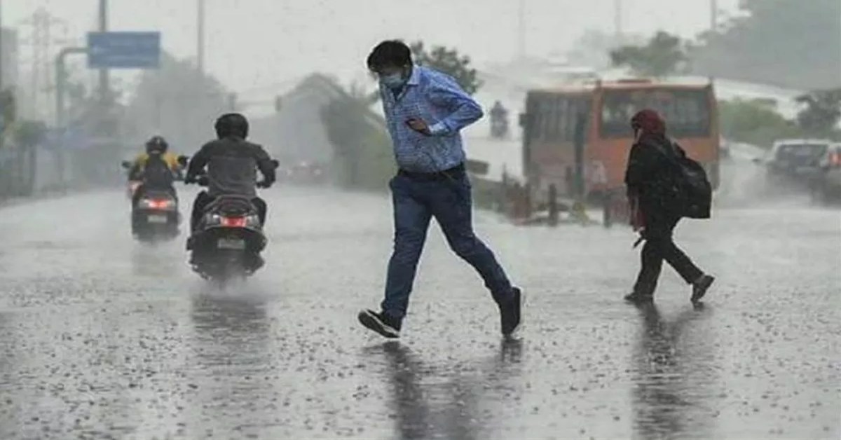 UP WEATHER TODAY : यूपी में सक्रिय हुआ मानसून, अगले 48 घंटों में भारी बारिश की चेतावनी, बढ़ेगा नदियों का जल स्तर